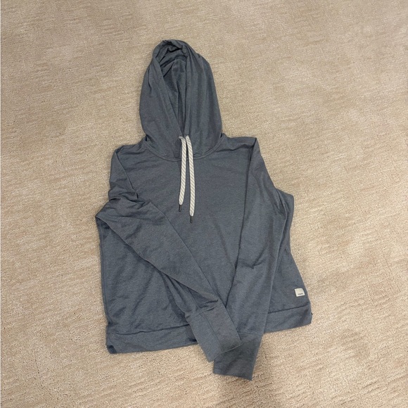 Vuori Tops - Vuori Halo Essential Hoodie